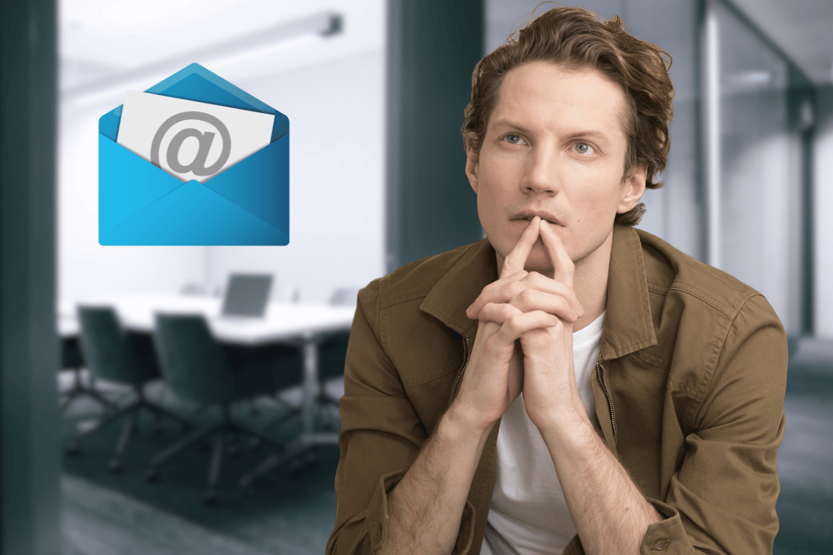 adresse email pour chaque salarié